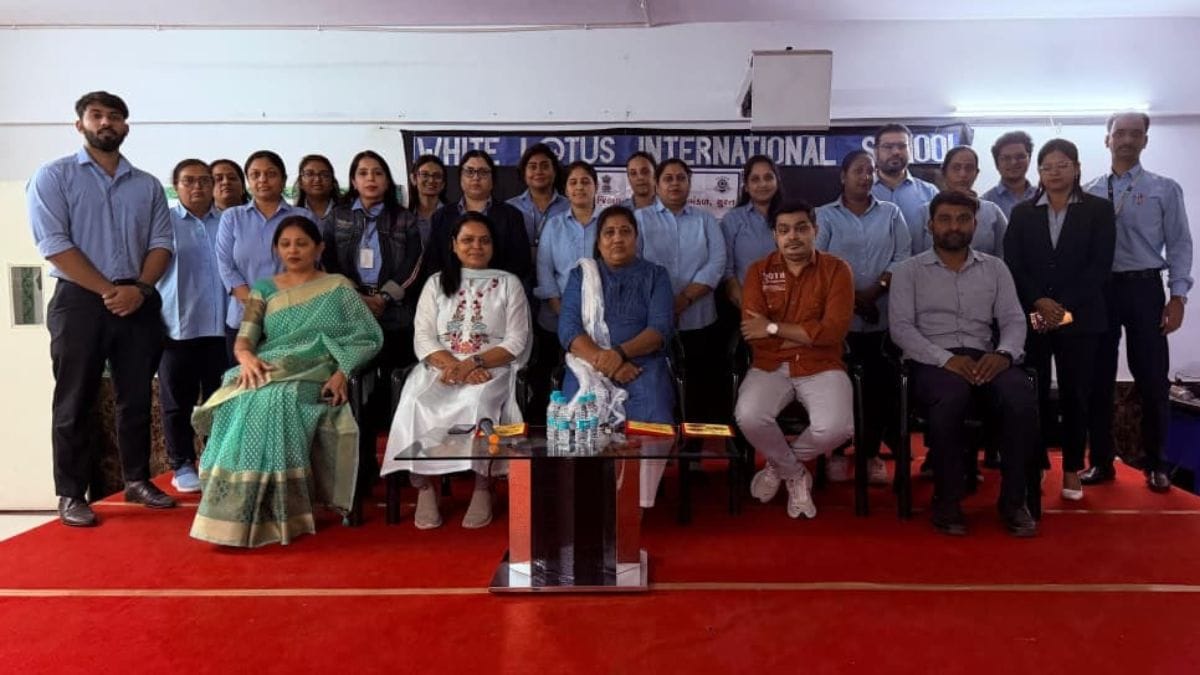 व्हाइट लोटस