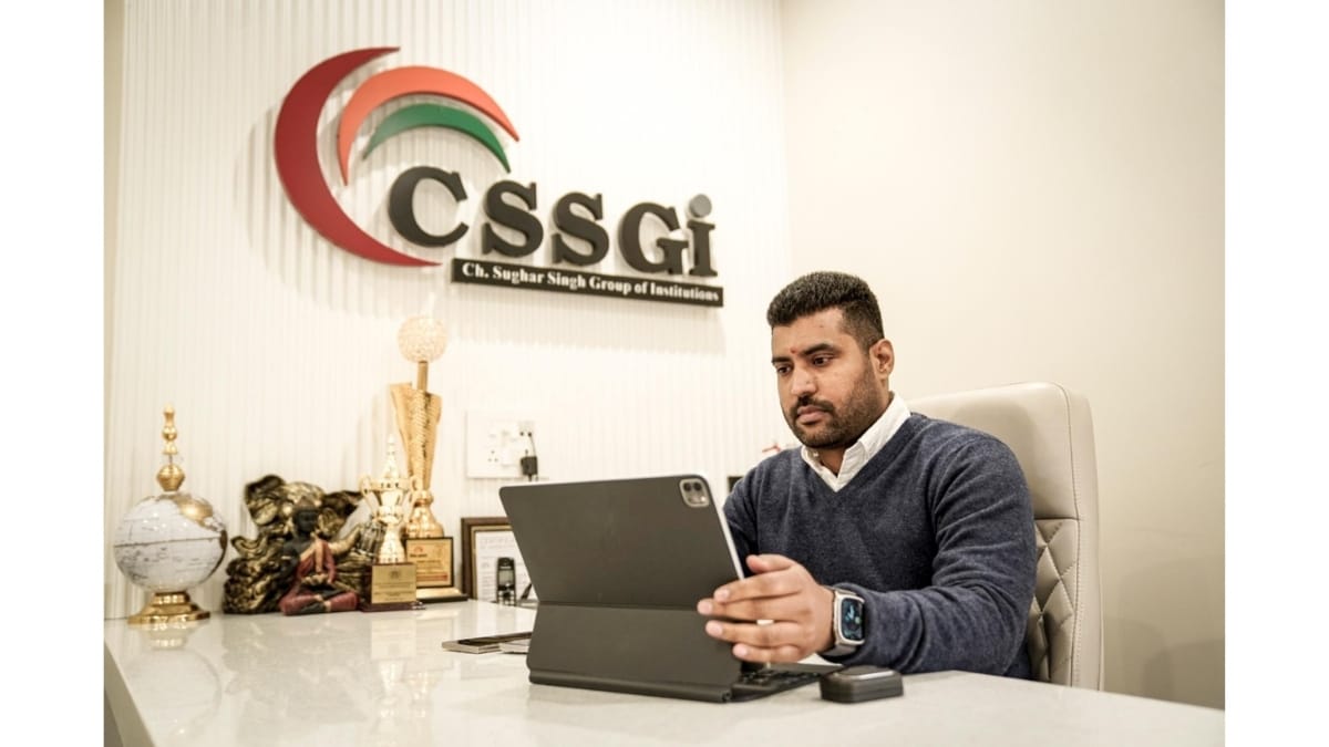 इटावा में उच्च शिक्षा को मिल रही नई दिशा: अनुज मोंटी यादव की पहल से बढ़ रहे अवसर-PNN