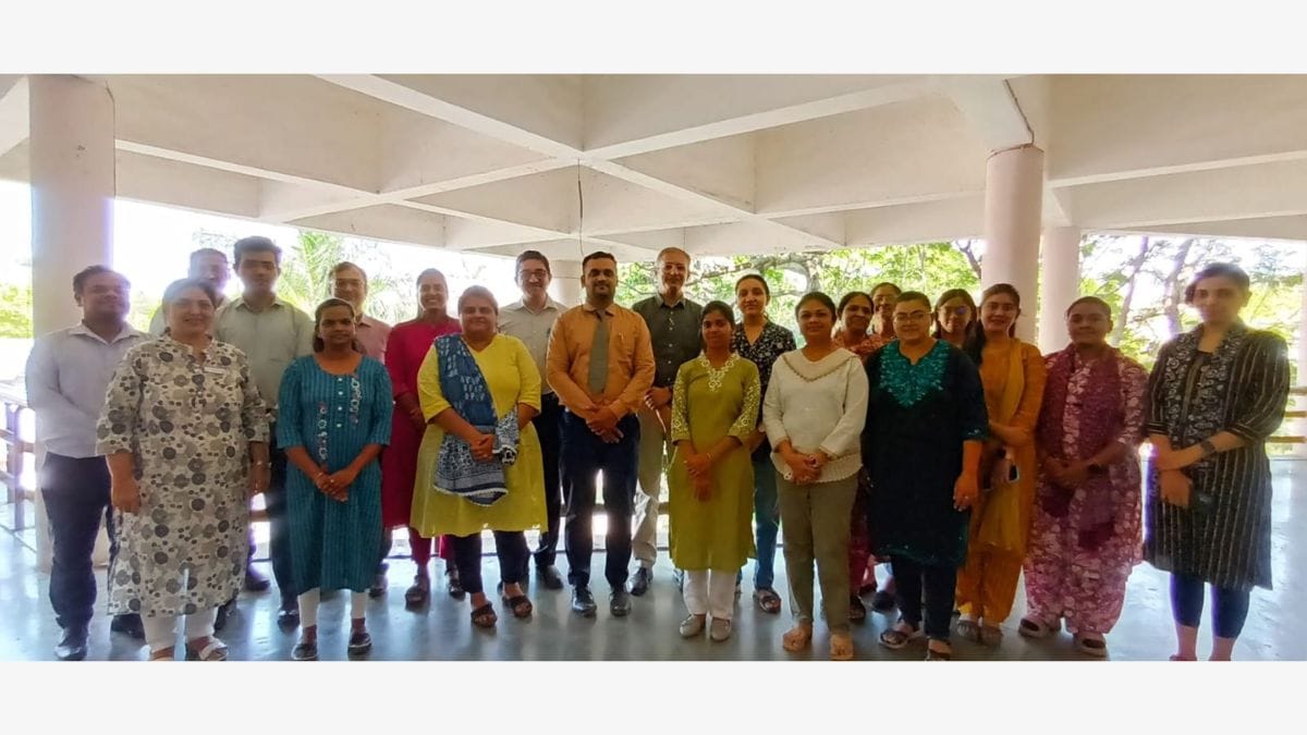 सार्वजानिक विश्वविद्यालय